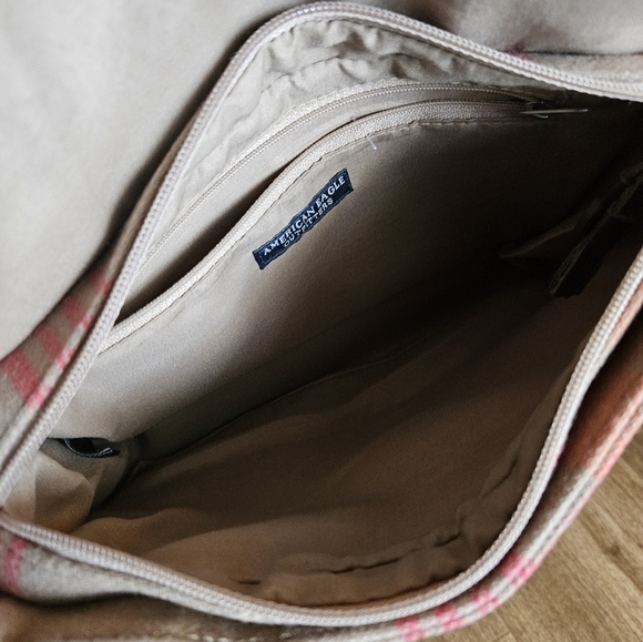 American Eagle Outffiters Plaid Pink and Gray Women's‎ Bag - Picture 5 of 5